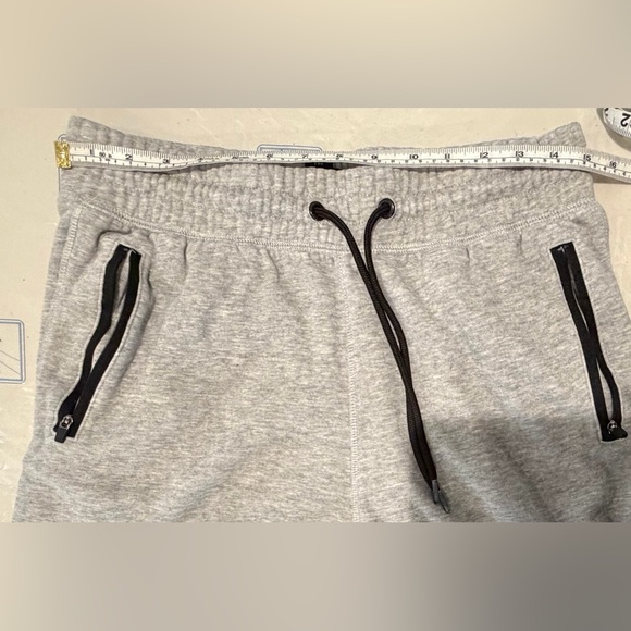 H&M Gray Jogger Sweatpants Black Zipper Pockets Moto style knees Medium - Picture 7 of 10